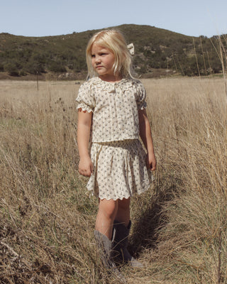 Rylee & Cru Liv Blouse - Vintage Fleur
Rylee & Cru Smocked V Mini Skirt - Vintage Fleur
