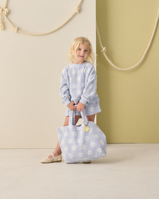 Rylee & Cru Karli outfit set for girls featuring a periwinkle daisy print with a matching top and pants.