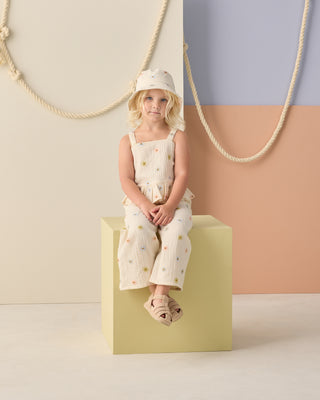 Rylee & Cru Kayli embroidered daisy outfit set for kids, featuring a floral top and matching bottoms with colorful daisy embroidery.