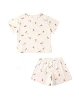 Rylee & Cru Play Set - Lobster
Two-piece pajama set with a pattern on a white background