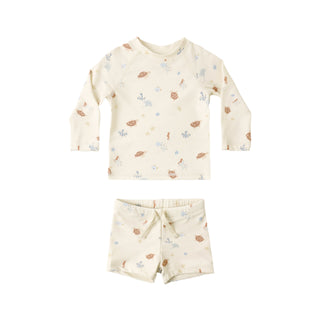 Rylee & Cru Boys Rashguard Set - Aquatic
Children's outfit with long-sleeve top and shorts on a white background