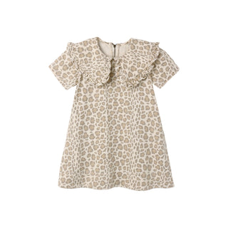 Rylee & Cru Collared Denim Mini Dress - Leopard
A short-sleeve babydoll dress with a beige and brown leopard print pattern, featuring a ruffled collar and ruffle trim along the neckline.