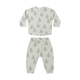 Rylee & Cru Long Sleeve Tee + Pant Set - Trees
Children's pajama set with tree pattern on a white background
