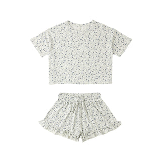 Rylee & Cru Mosie Set - Blue Ditsy
Children's pajama set with short-sleeve top and shorts on a white background