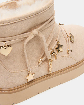 Steve Madden Kids Sigma Boot - Sand
Beige suede boot with gold charms on a white background