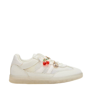 Steve Madden Kid's Verdict White Sneaker
White sneaker with cherry and peace sign charm on a white background