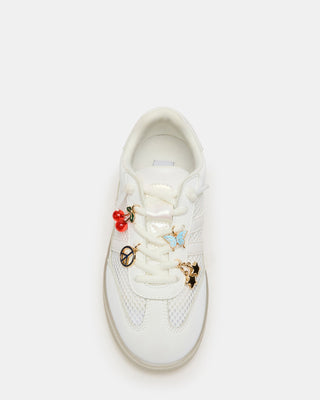 Steve Madden Kid's Verdict White Sneaker
White sneaker with colorful charms on a white background