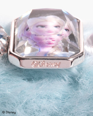 Super Smalls Disney Frozen Elsa Earmuffs
Disney charm with a character's face on a fluffy blue background