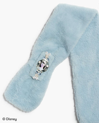 Super Smalls Disney Frozen Elsa Plush Scarf
Light blue faux fur scarf with a decorative brooch on a white background, featuring Disney branding.