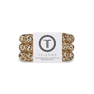 Teleties Leopard Hair Ties - Large
Set of leopard print hair ties with a Teleties branded card on a transparent background