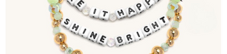 Shine Bright Little Words Project Bracelet - Disney Princess: Tiana
Set of beaded bracelets with motivational phrases and Disney Princess branding.