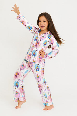Tweenstyle Satin Long Sleeve Loungewear Set - K-Pop Print
Child wearing a colorful pajama set with cartoon characters on a white background