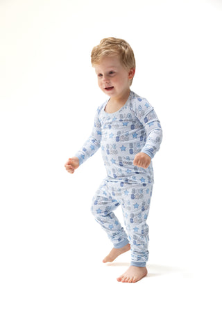 Angel Dear Long Sleeve Loungewear Set - Big Bro
Child wearing a blue patterned outfit on a white background