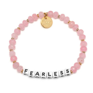 Little Words Project Bracelet - Fearless: Urban Armor
Pink beaded bracelet with a gold tag and 'FEARLESS' charm on a white background