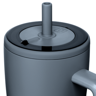 Brumate Era 30oz - Nightfall Blue
Gray mug with a lid and straw on a white background