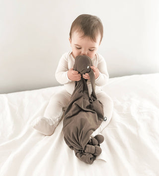 gunamuna, FW24 LOVEY FRIEND: Stella - Basically Bows & Bowties