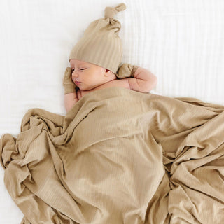Lou Lou and Company Newborn Essential Bundle - Jake