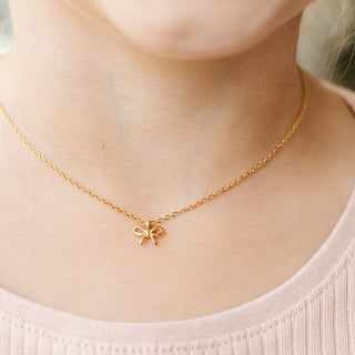Pip Pop Post Bow Pendant Necklace