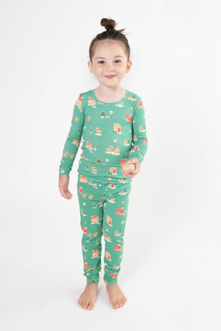 Angel Dear Gingerbread Sleigh Green Lounge Wear Set, Angel Dear, All Things Holiday, angel Dear, Angel Dear Christmas, Angel Dear Gingerbread, Angel Dear Green Gingerbread, Angel Dear Holiday
