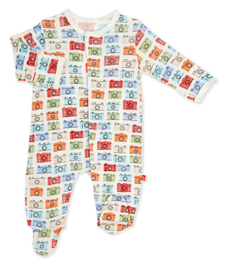 Magnetic Me My Perfect Selfie Modal Magnetic Footie, Magnificent Baby, Baby Shower, Baby Shower Gift, Camera, Camera Footie, CM22, Gift for Baby Shower, JAN23, Magentic Me, Magnetic Me by Mag