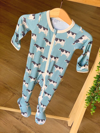 Kozi & Co Blue Cows Footie with Zipper, Kozi & co, CM22, Cow Footie, Kozi, Kozi & Co, Kozi & Co Blue Cows, Kozi & Co Country, Kozi & Co Country 2.0, Kozi & Co Country Collection, Kozi & Co Co
