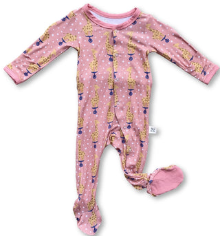 Kozi & Co Cotton Candy Giraffe Footie, Kozi & co, cf-size-6-12-months, cf-type-footie, cf-vendor-kozi-&-co, CM22, Kozi & Co, Kozi & Co Circus, Kozi & Co Cotton Candy Giraffe, Kozi & Co Cotton