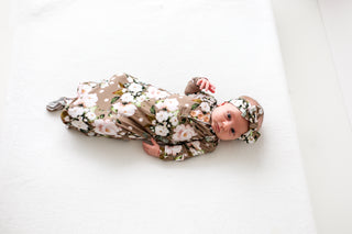 Posh Peanut Leona Wood Button Knotted Gown, Posh Peanut, Gown, Gowns, Knotted Gown, Posh Peanut, Posh Peanut Button Knotted Gown, Posh Peanut Fall 2020, Posh Peanut Gown, Posh Peanut Knotted 