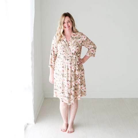 Posh Peanut Sienna Floral Mommy Robe, Posh Peanut, Maternity Robe, Mommy Robe, Nursing Robe, Posh Peanut, Posh PEanut Mommy Robe, Posh Peanut Robe, Posh Peanut Sienna Floral, Posh Peanut Sien