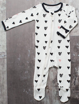 Bestaroo Hearts Footie, Bestaroo, Besta  roo, Bestaroo, Bestaroo Footie, Bestaroo Pajamas, Black & White, Black and White, Black and White Heart, CM22, Footie with Zipper, Heart, Hearts, Hear