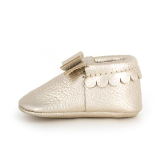 Freshly Picked Platinum Bow Moccasins, Freshly Picked, Bow Moc, Bow Moccasins, Els PW 5060, Freshly Picked, Freshly Picked Bow Moccasins, Freshly Picked Moc, Freshly Picked Moccasins, Moccasi