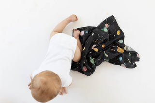 LouLou Lollipop Planets Muslin Swaddling Blanket, LouLou Lollipop, Baby Shower Gift, Floral Swaddle, Floral Swaddling blanket, Lou Lou Lollipop, LouLou lollipop, LouLou Lollipop Planets, LouL