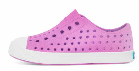 Native Iridescent Jefferson Shoes - Malibu Pink / Shell White, Native, Black Friday, Cyber Monday, Els PW 5060, Els PW 8258, End of Year, End of Year Sale, Girls Shoes, Iridescent, Malibu Pin