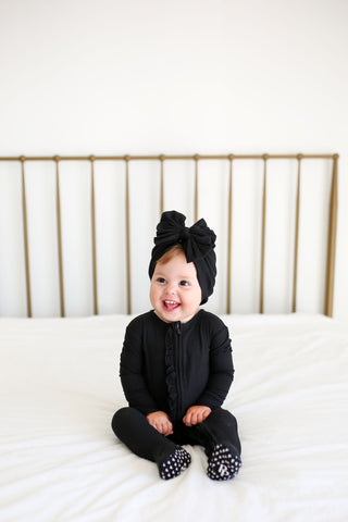Posh Peanut Solid Ribbed Black Ruffled Zippered Footie, Posh Peanut, Posh Custom Sale, Posh Peanut, Posh Peanut Fall 2020, Posh Peanut Footie, Posh Peanut Footie with Zipper, Posh Peanut Ruff