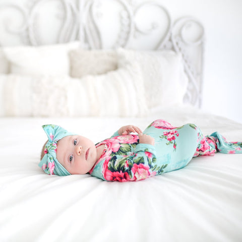 Posh peanut aqua floral clearance