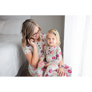 Gigi and Max Sutton Floral Mommy 2pc Loungewear Set, Gigi and Max, cf-size-2xl, cf-size-large, cf-size-medium, cf-size-small, cf-size-xlarge, cf-type-womens-loungewear, cf-vendor-gigi-and-max